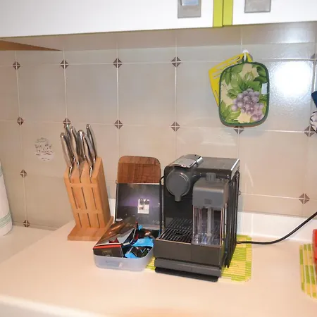 Con Patio Appartamento *